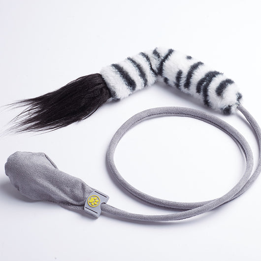 Interactive Plush Cat Fish Toy: Pet Airbag Teaser for Playful Fun with Mint Scent