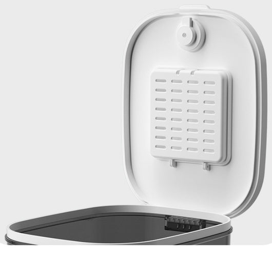 Intelligent Automatic Pet Feeder for Cats and Dogs